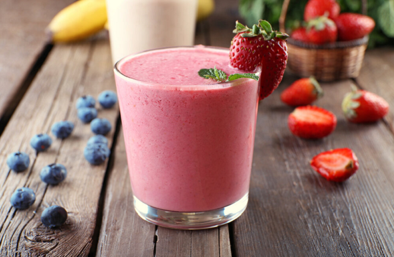 Strawberry smoothie powder